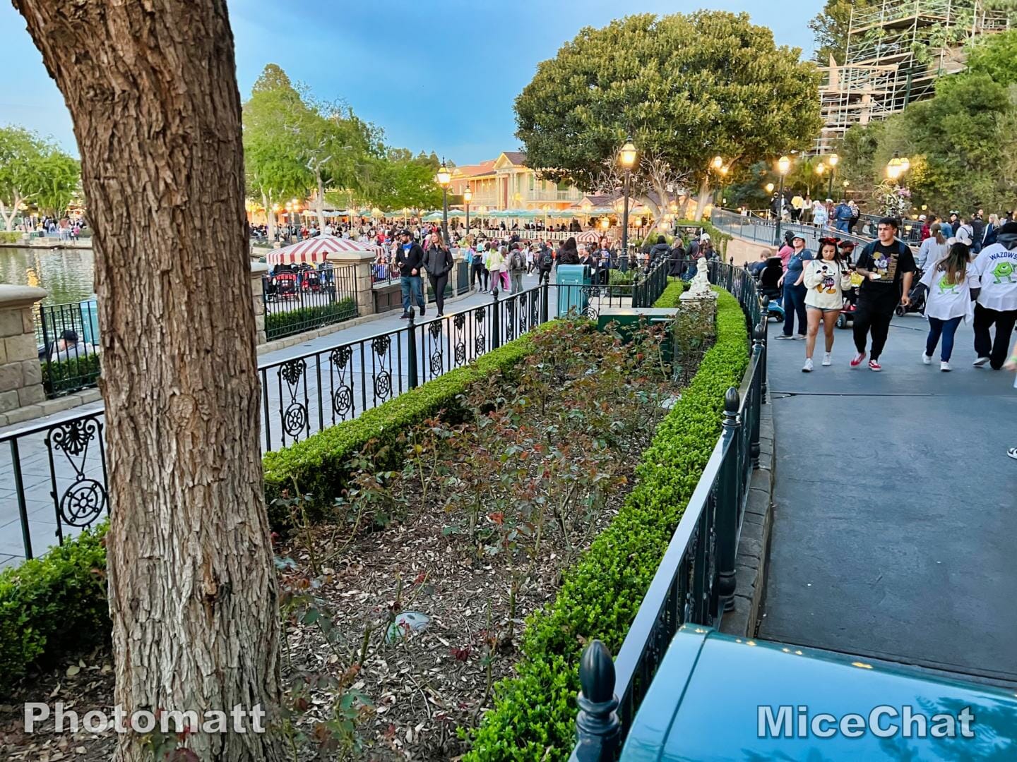 , Disneyland Update – Flattening New Orleans Square & Evil Genie Tricks