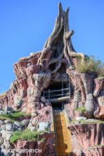 Disneyland_Critter Country_Splash Mountain_Refurbishment-1