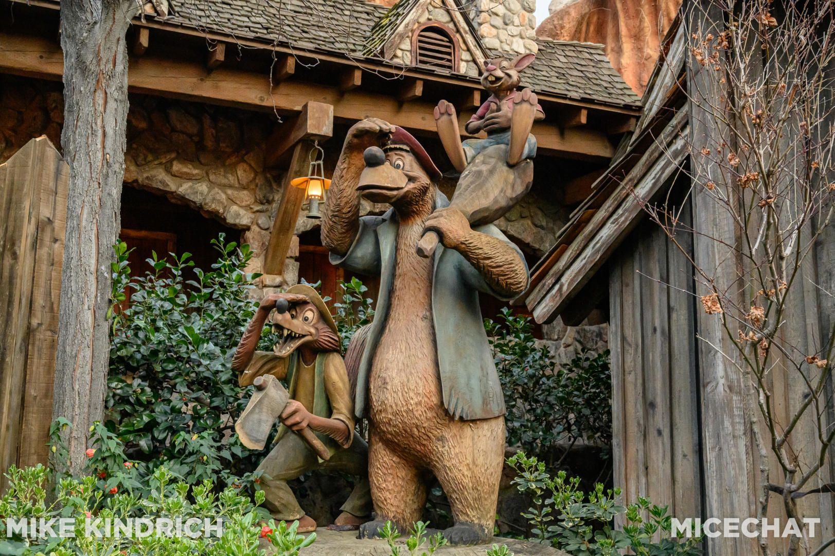 , Disneyland Update – Flattening New Orleans Square & Evil Genie Tricks
