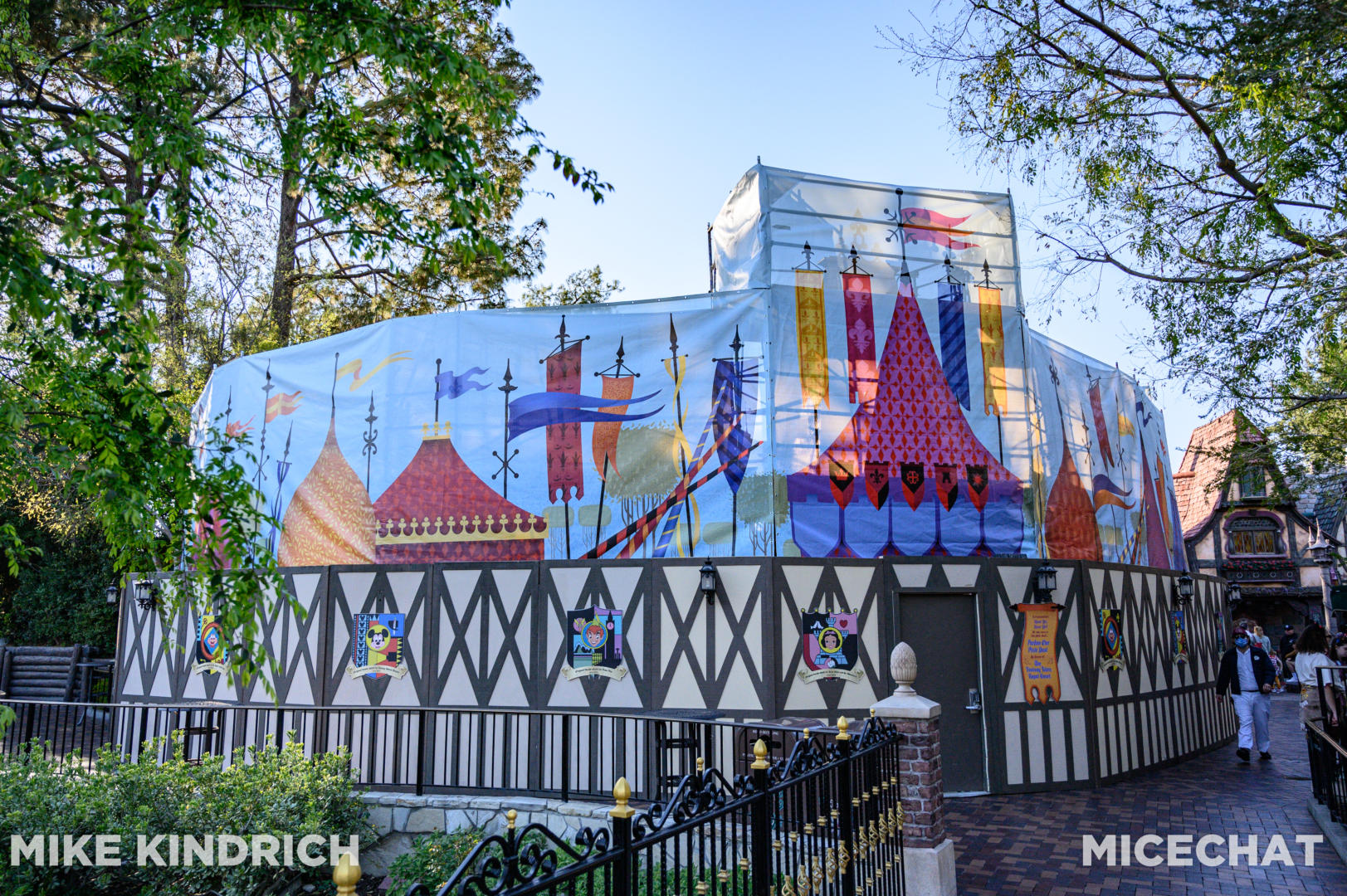 , Disneyland Update – Flattening New Orleans Square & Evil Genie Tricks