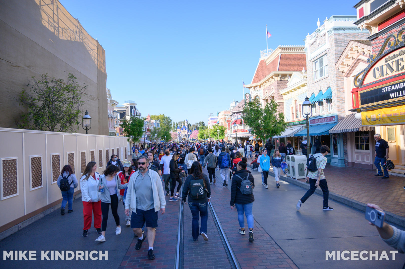 , Disneyland Update – Flattening New Orleans Square & Evil Genie Tricks