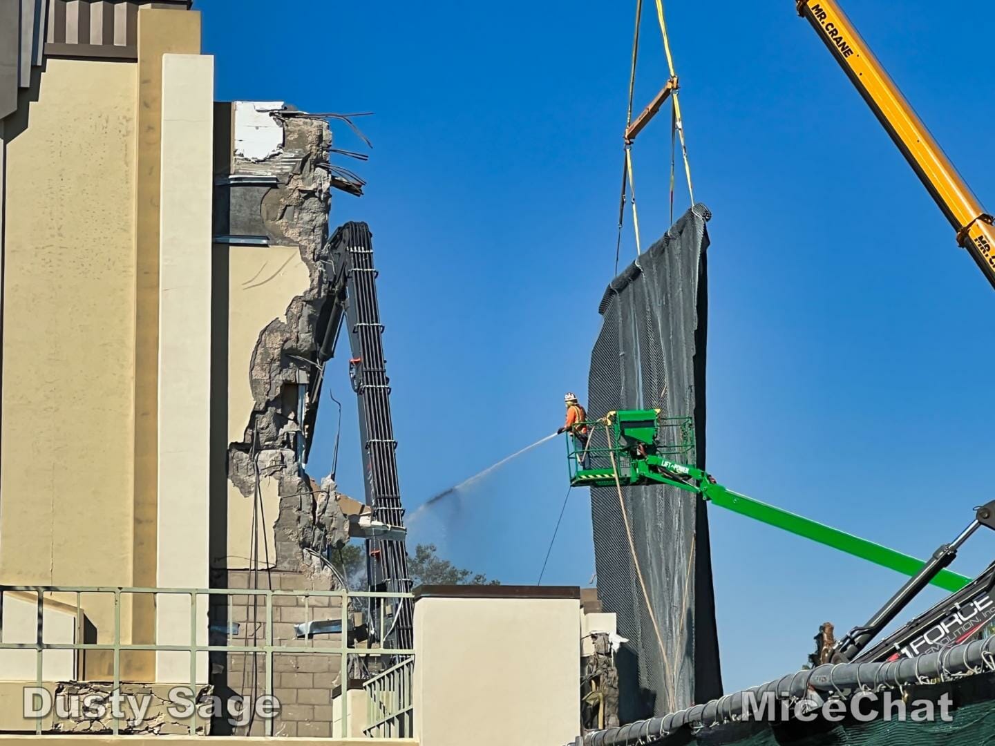 , Disneyland Update – Flattening New Orleans Square & Evil Genie Tricks