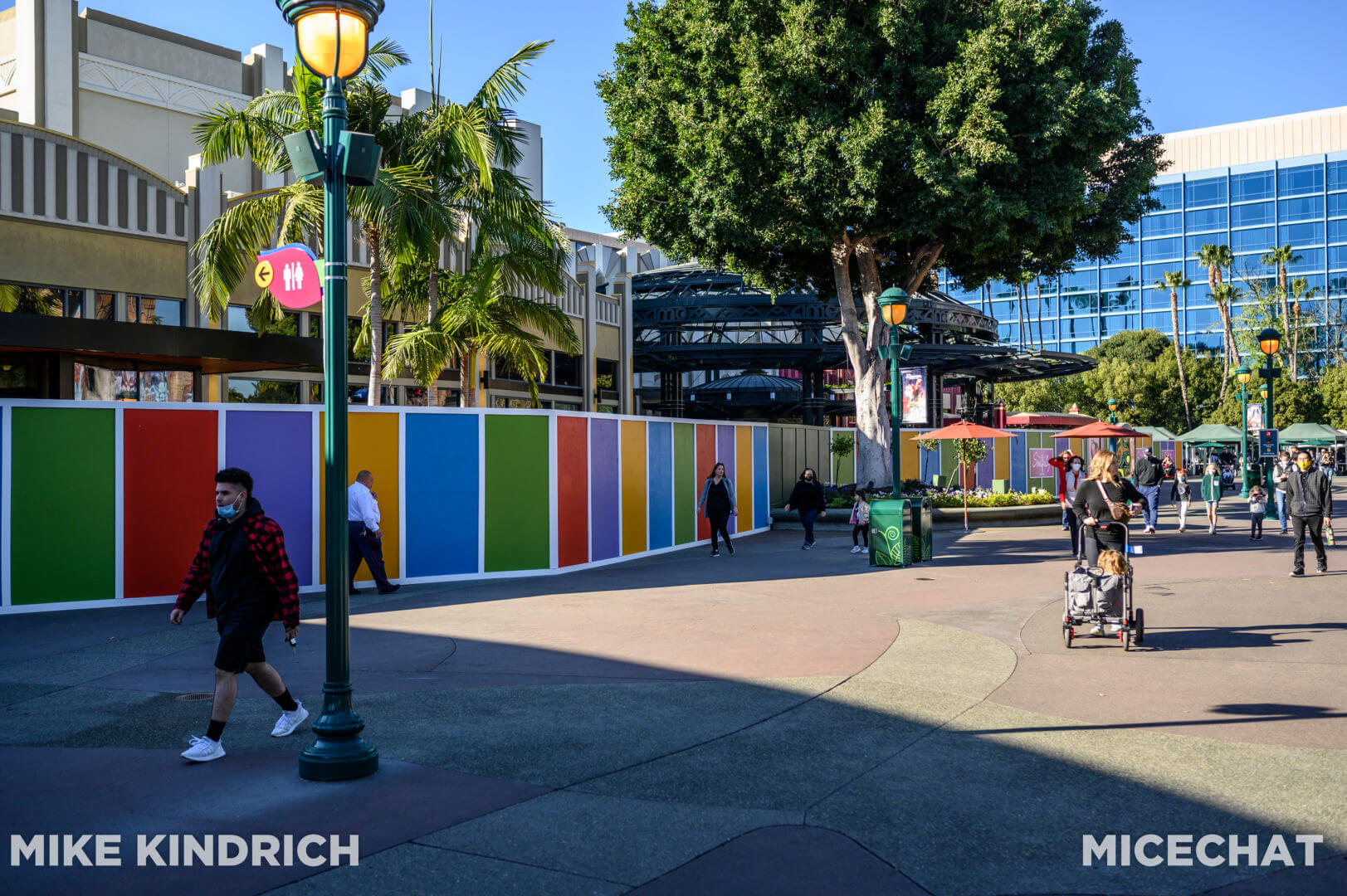 , Disneyland Update – Relighting the Night, Trams Take Flight, Out of Sight
