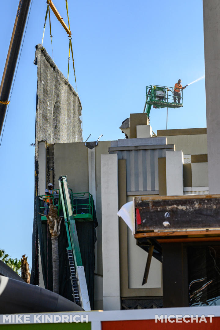 , Disneyland Update – Flattening New Orleans Square & Evil Genie Tricks