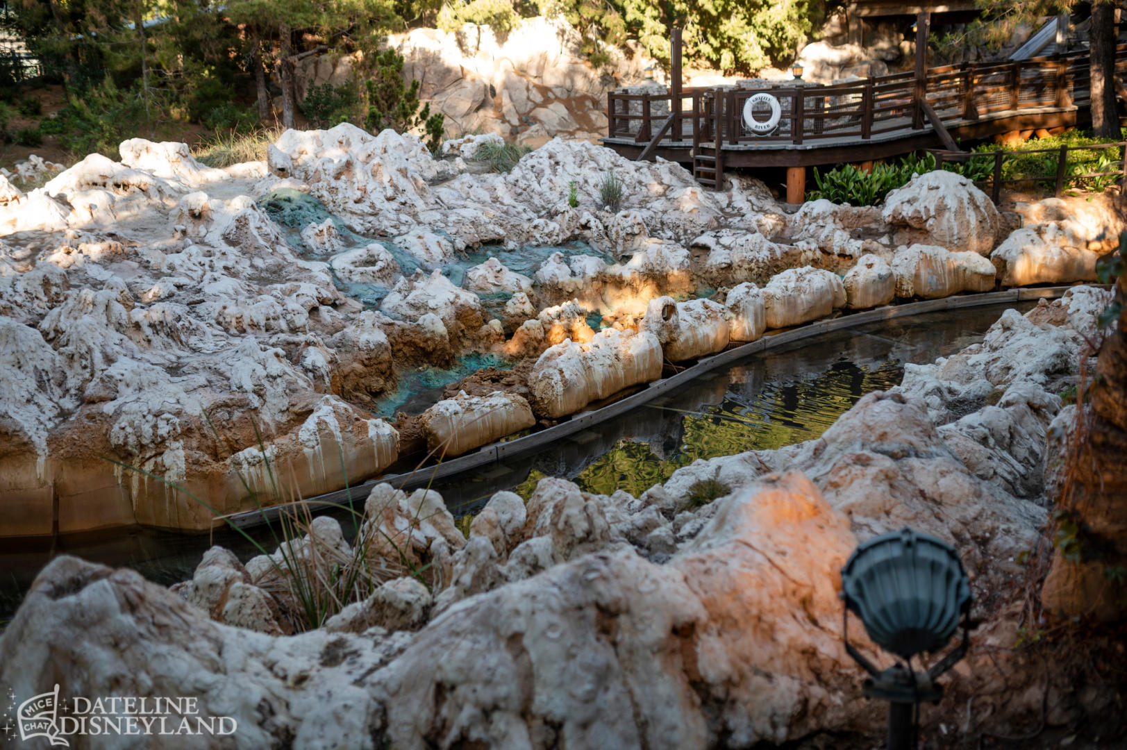 Disney dining, Dateline Disneyland: Disney Dining Drama &#038; Downtown Disney Demolition