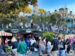 Disneyland New Orleans Square Pirates Long Queue-micechat