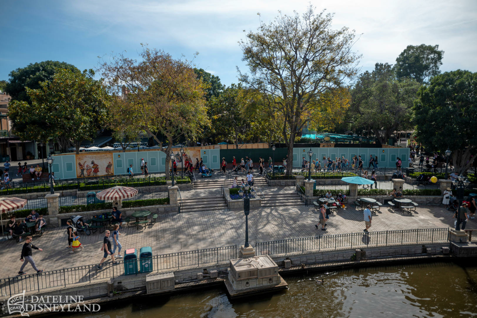 Disney dining, Dateline Disneyland: Disney Dining Drama &#038; Downtown Disney Demolition