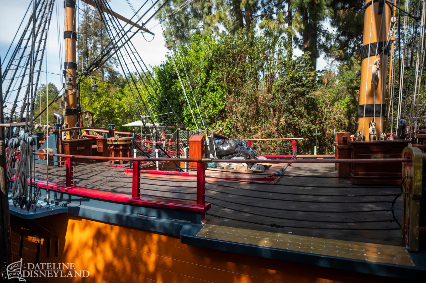 Disney dining, Dateline Disneyland: Disney Dining Drama & Downtown Disney Demolition