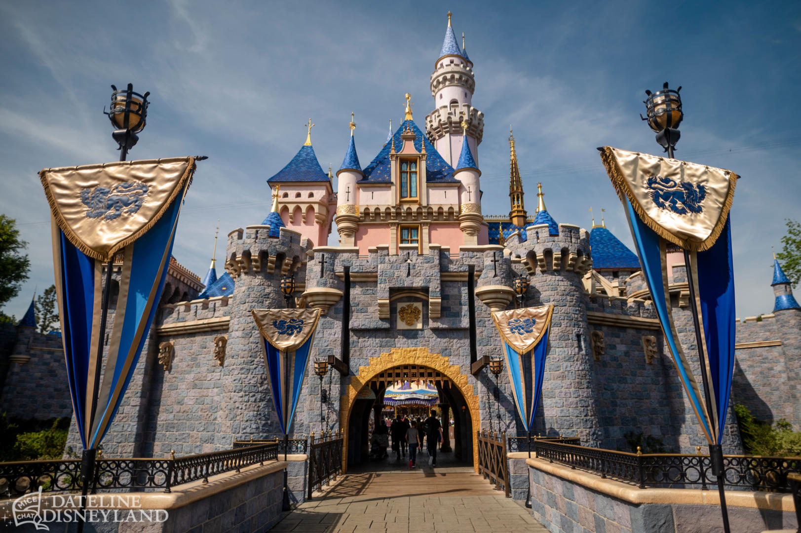 Disney dining, Dateline Disneyland: Disney Dining Drama & Downtown Disney Demolition