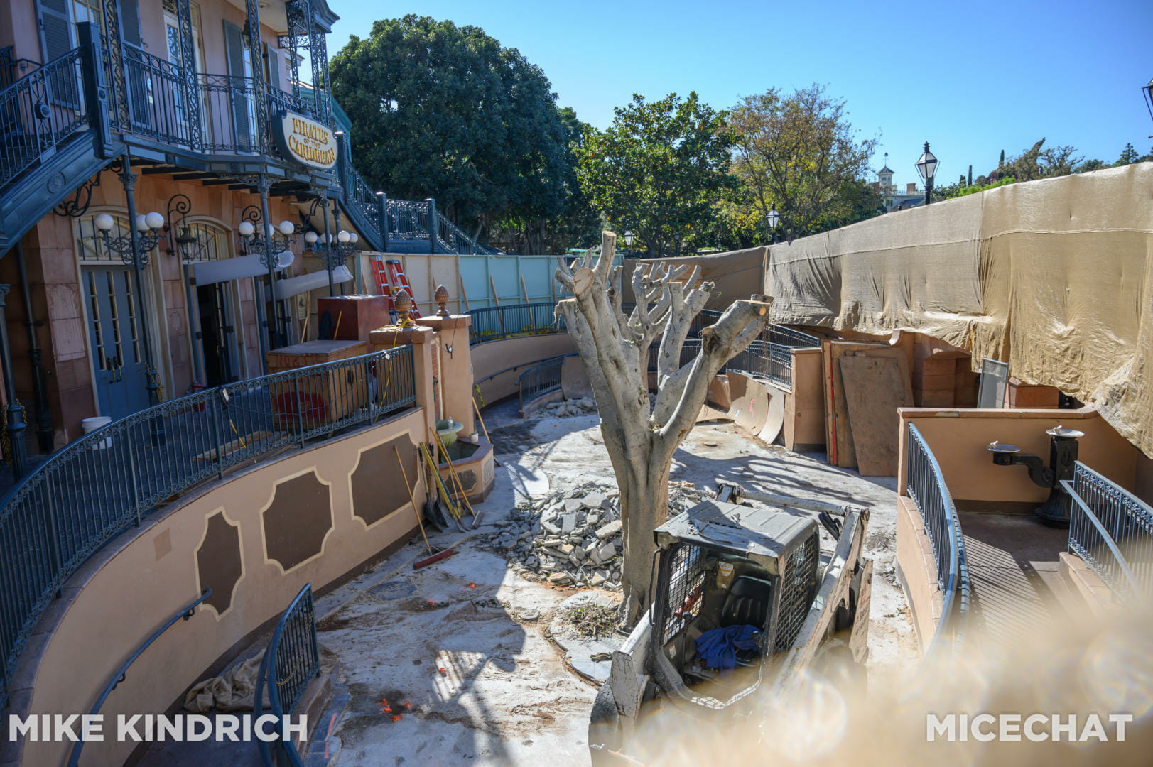 Disney dining, Dateline Disneyland: Disney Dining Drama & Downtown Disney Demolition