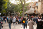 Disneyland_crowds_Adventureland_DSC_7511-4K