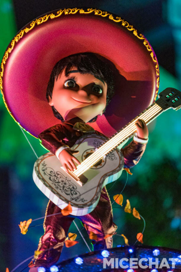 , Your Guide To Disneyland Entertainment and Spectaculars for Summer 2022