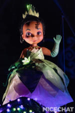 033_Main_Street_Electrical_Parade_Small_World_Finale