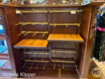 Disneyland Electrical Parade Merchandise Empty Shelves-micechat