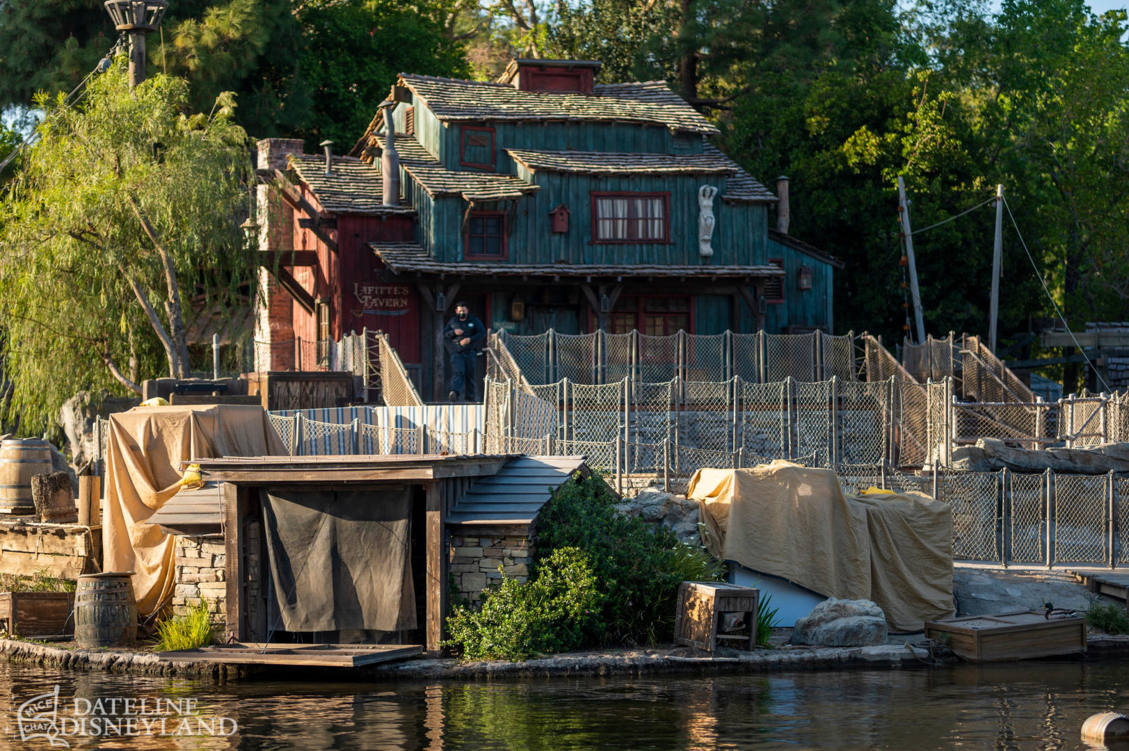 Pruning Disneyland's treehouses, Dateline Disneyland: Tarzan’s Treehouse Out, Characters Return, Crowds Surge