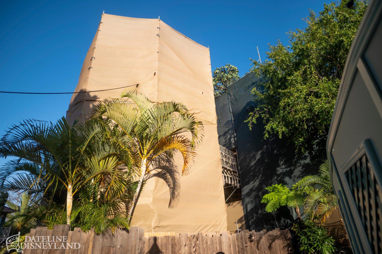 Pruning Disneyland's treehouses, Dateline Disneyland: Tarzan’s Treehouse Out, Characters Return, Crowds Surge
