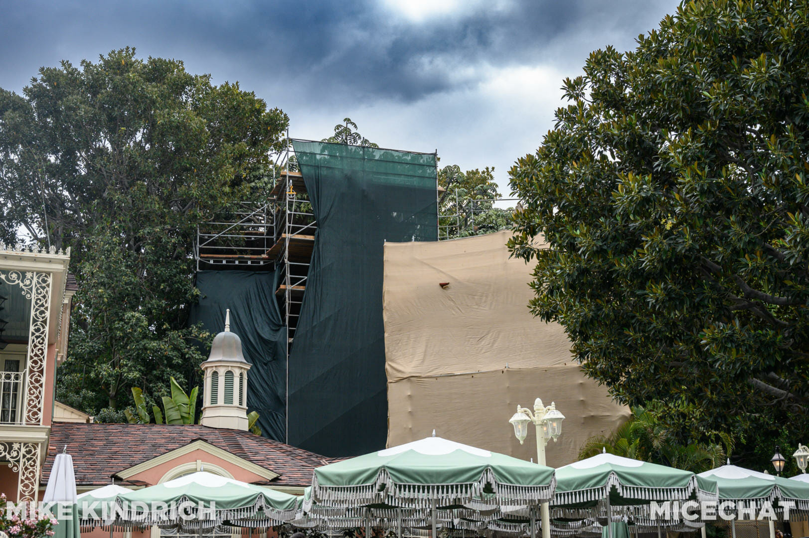 Disneyland, Disneyland Update: From Hugs to Hyperspace & Secrets Revealed!