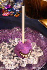 Disneyland_Nighttime Entertainment Returns_Cheshire Cat Cake Pop (1 of 1)