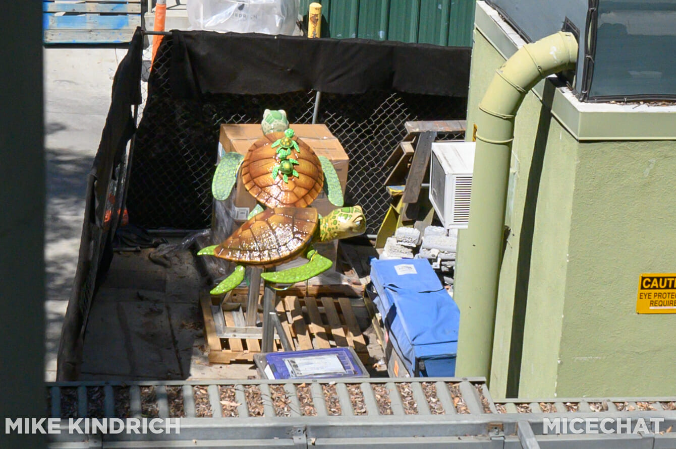 , Disneyland Update – Electric Entertainment, Magic Key Blues & Rumors Too