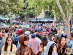 Disneyland Crowds New Orleans Square Pre Fantasmic-micechat