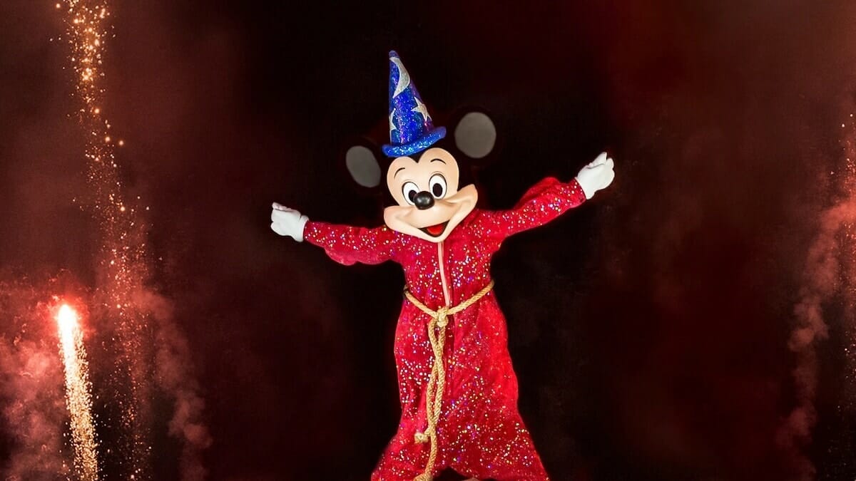 Fantasmic - Sorcerer Mickey