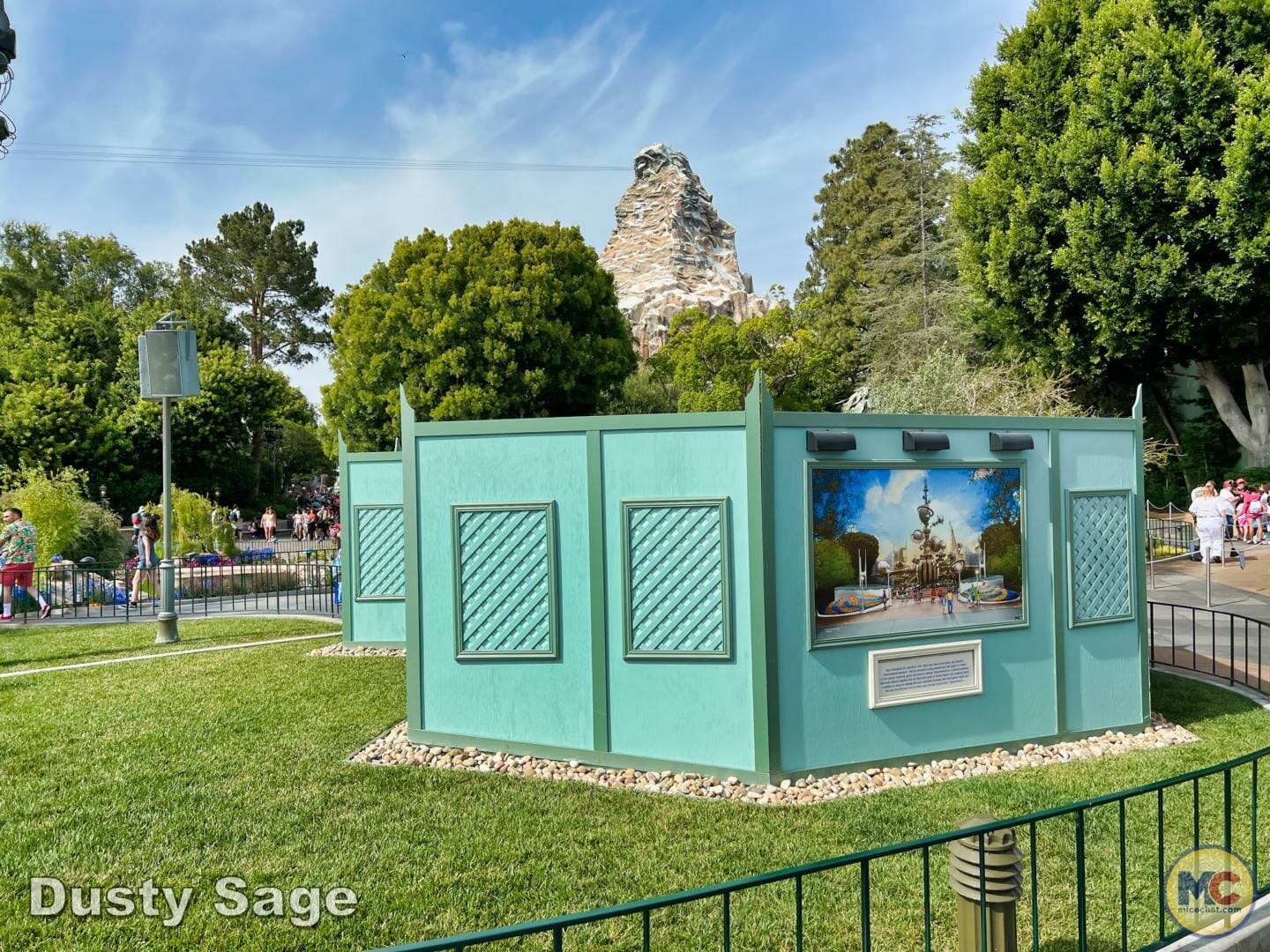 , Disneyland Update – Imagination Resurfacing, Racers Down, New to Batuu