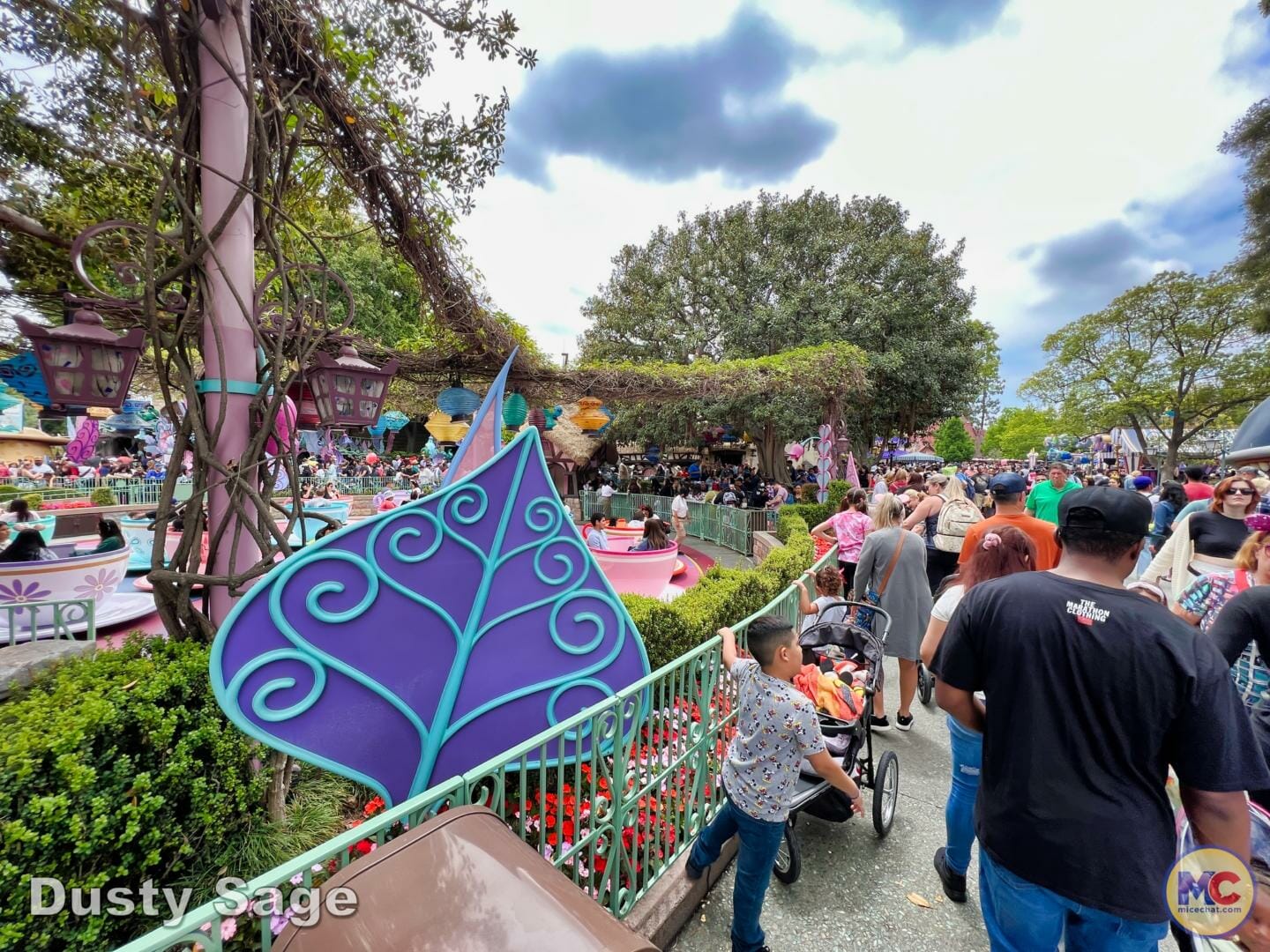 , Disneyland Update – Imagination Resurfacing, Racers Down, New to Batuu