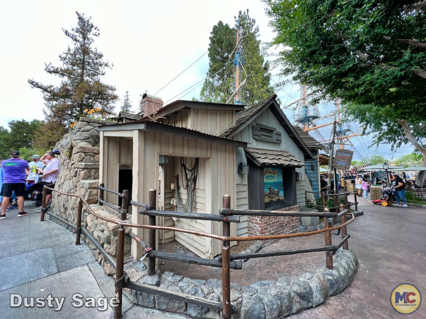, Disneyland Update: Rumors, DAS-aster, Mansion Surprise & Bash Dash!
