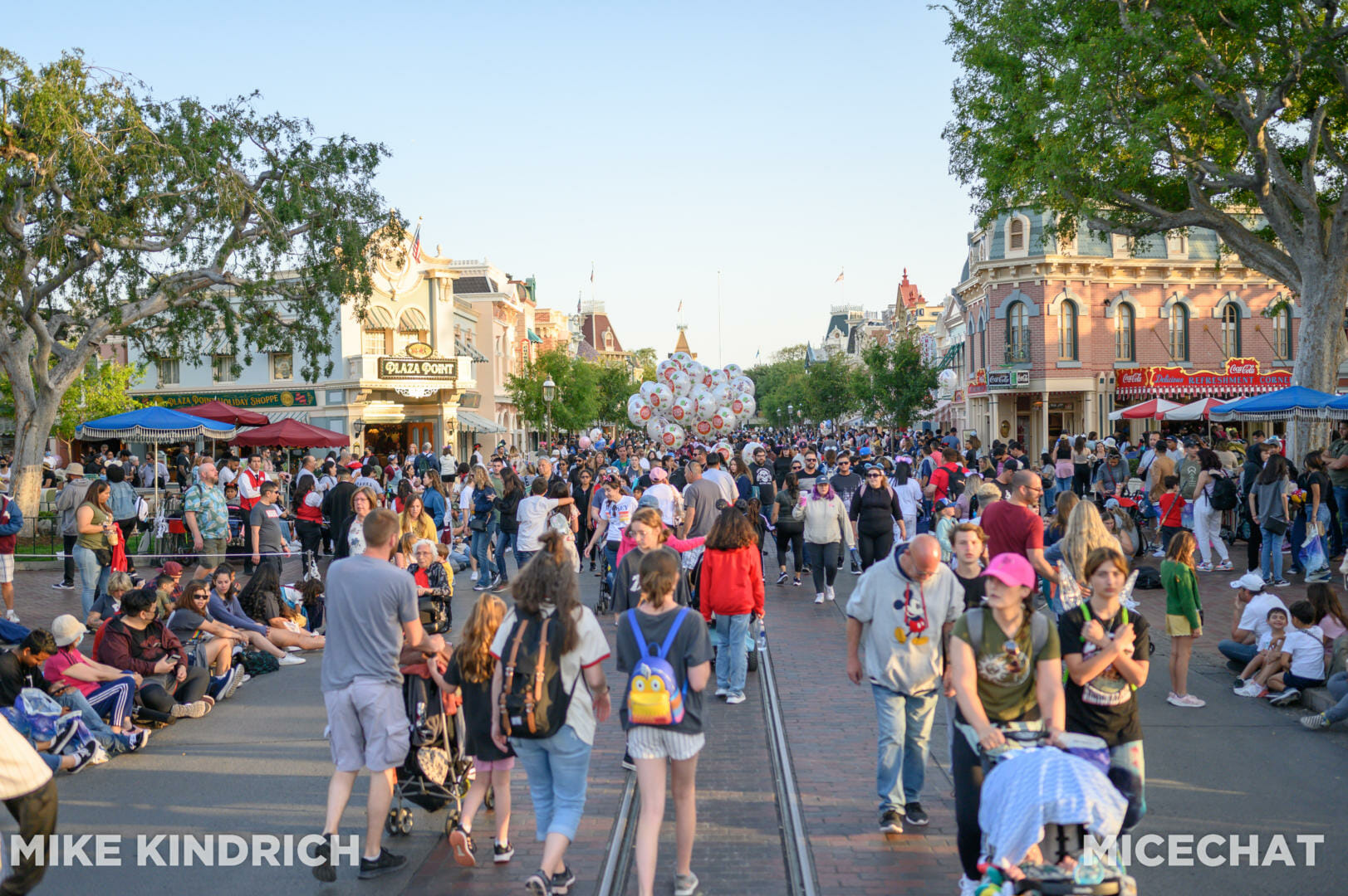 , Disneyland Update – More Entertainment, More Construction, More Reservations