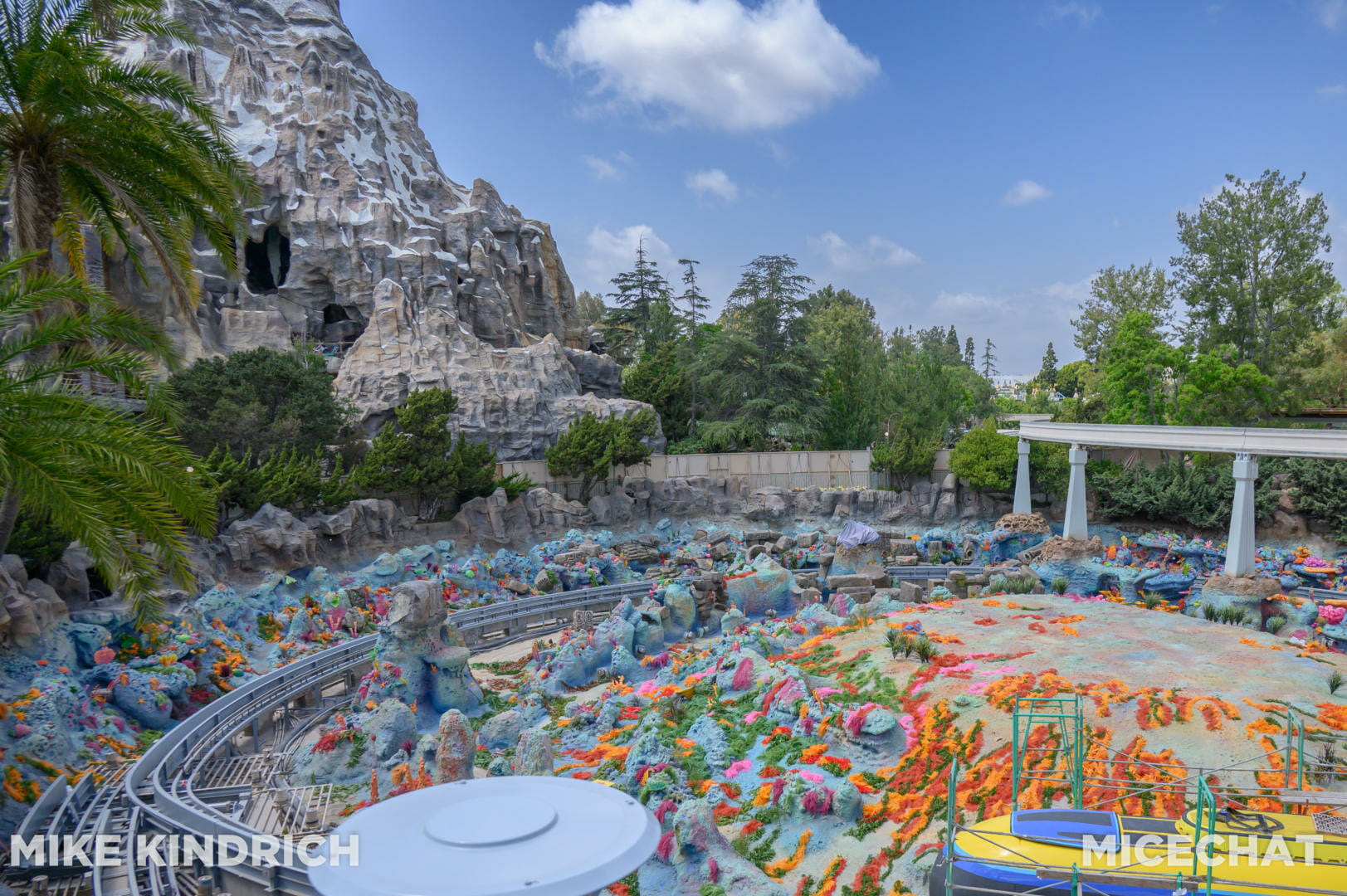 , Disneyland Update – More Entertainment, More Construction, More Reservations