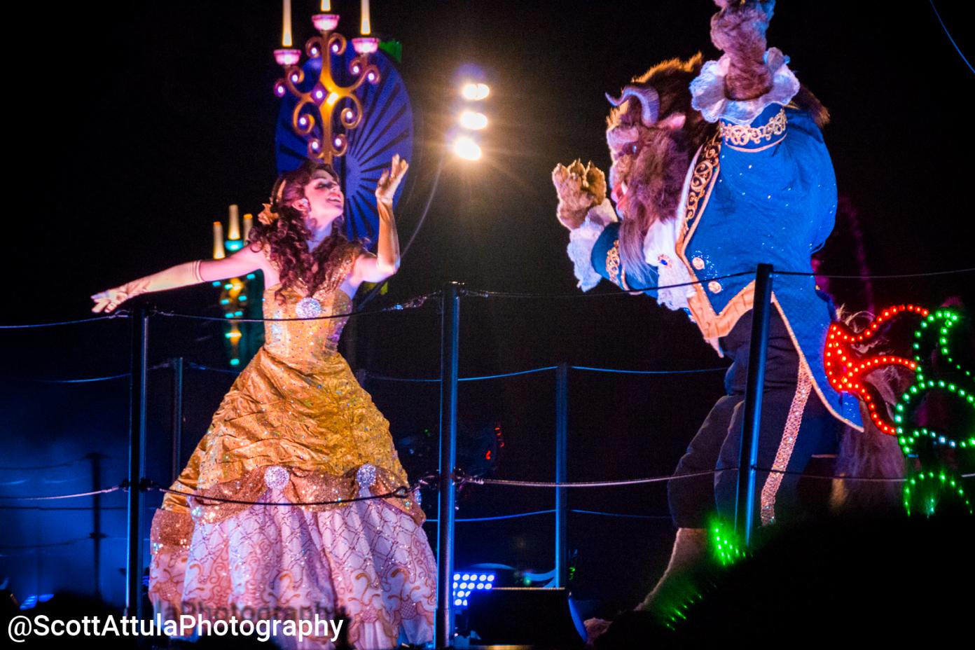 Fantasmic - Belle and Beast