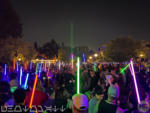 MiceChat – Disneyland – Disneyland After Dark 2022 – Star Wars Nite – Crowds before fireworks 3