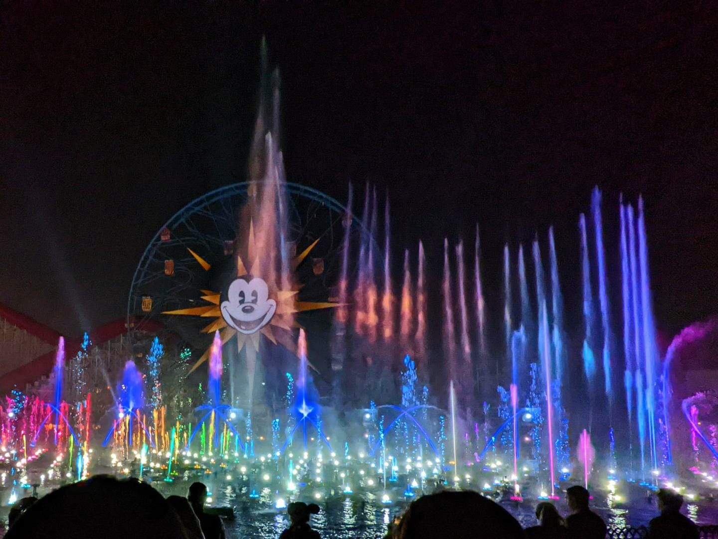 Top 5 Disneyland Tips: World of Color 5 Disneyland Tips, New Advice: Top 5 Disneyland Tips for Visiting in 2022