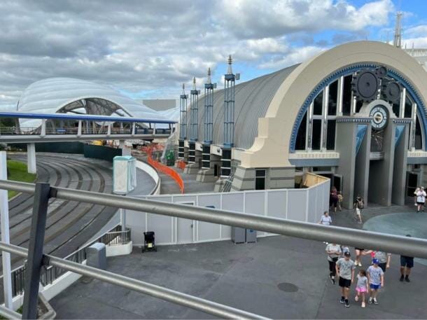 , Walt Disney World Update: Launch Pattern & Genie Restrained