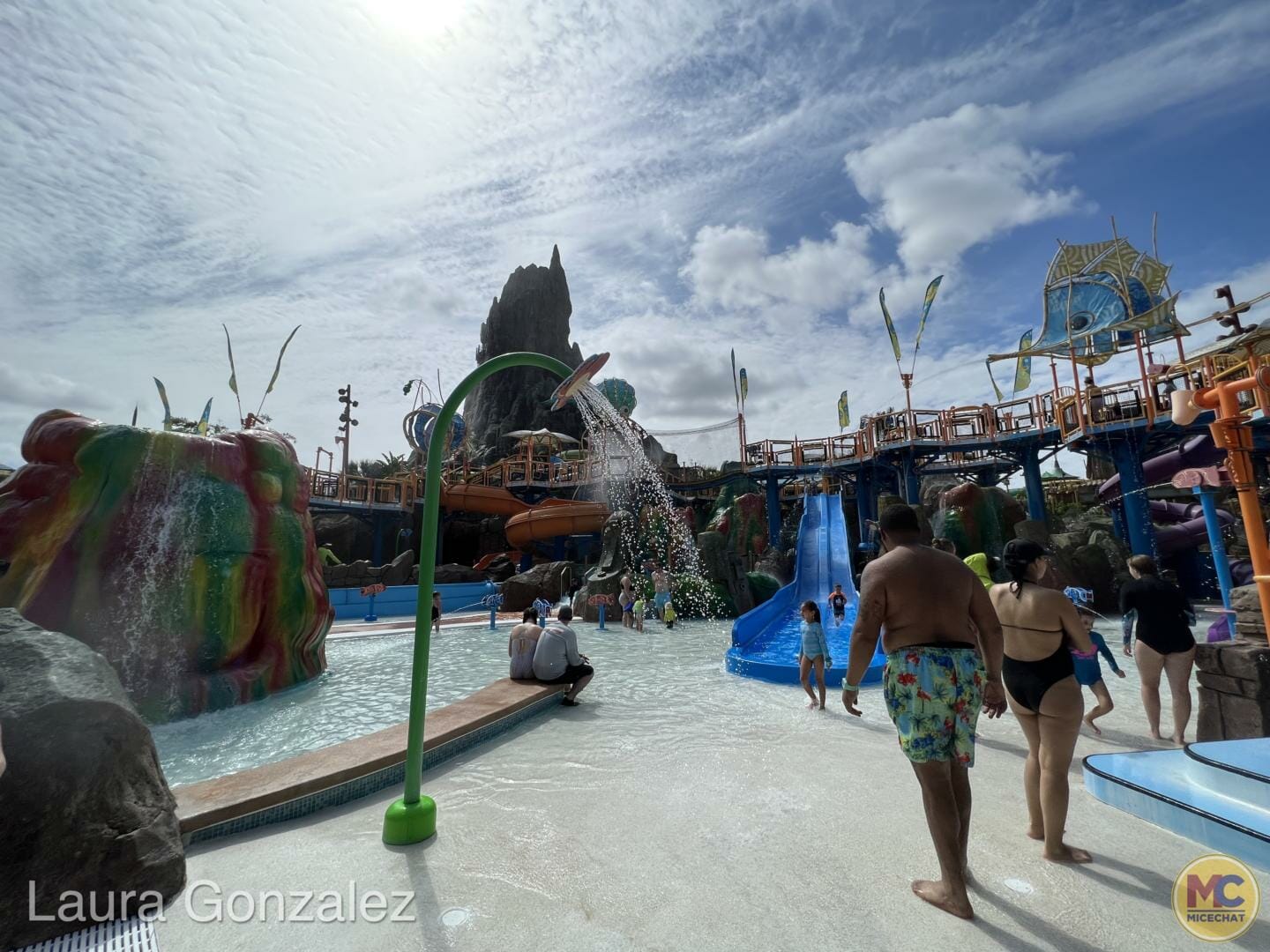 , Johnny&#8217;s First Trip to Universal’s Volcano Bay &#8211; A TapuTapu Adventure