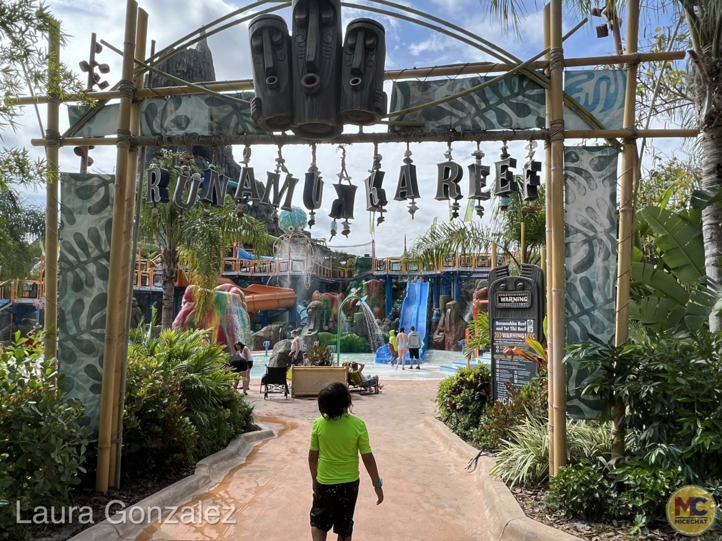 , Johnny&#8217;s First Trip to Universal’s Volcano Bay &#8211; A TapuTapu Adventure