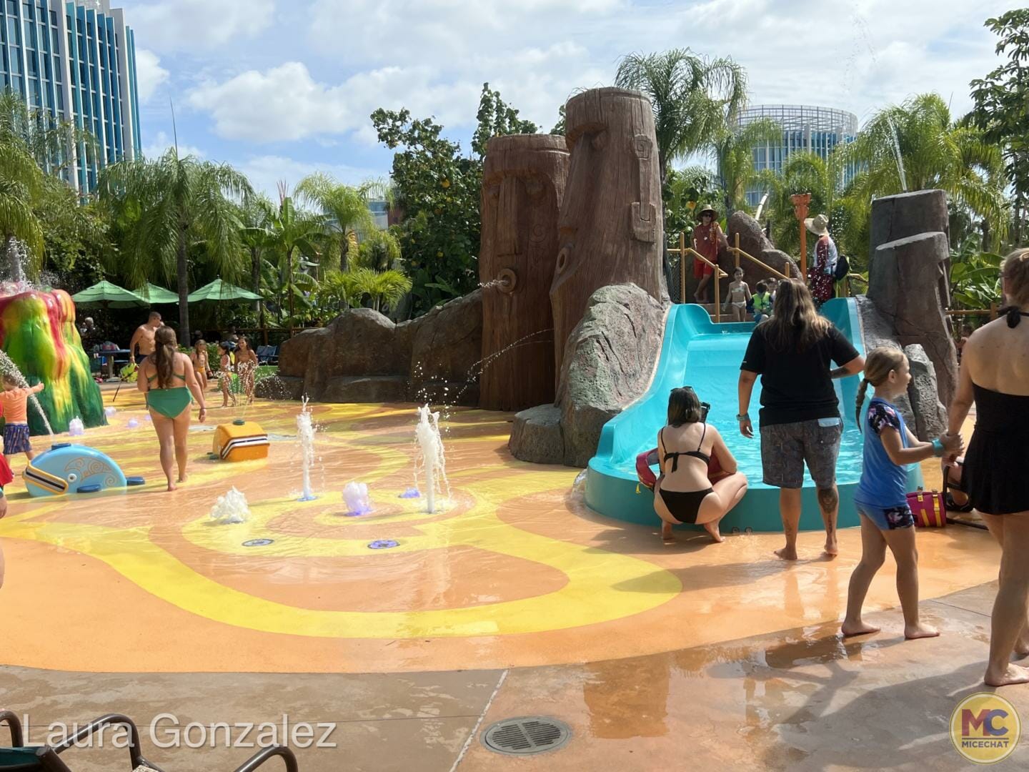 , Johnny&#8217;s First Trip to Universal’s Volcano Bay &#8211; A TapuTapu Adventure