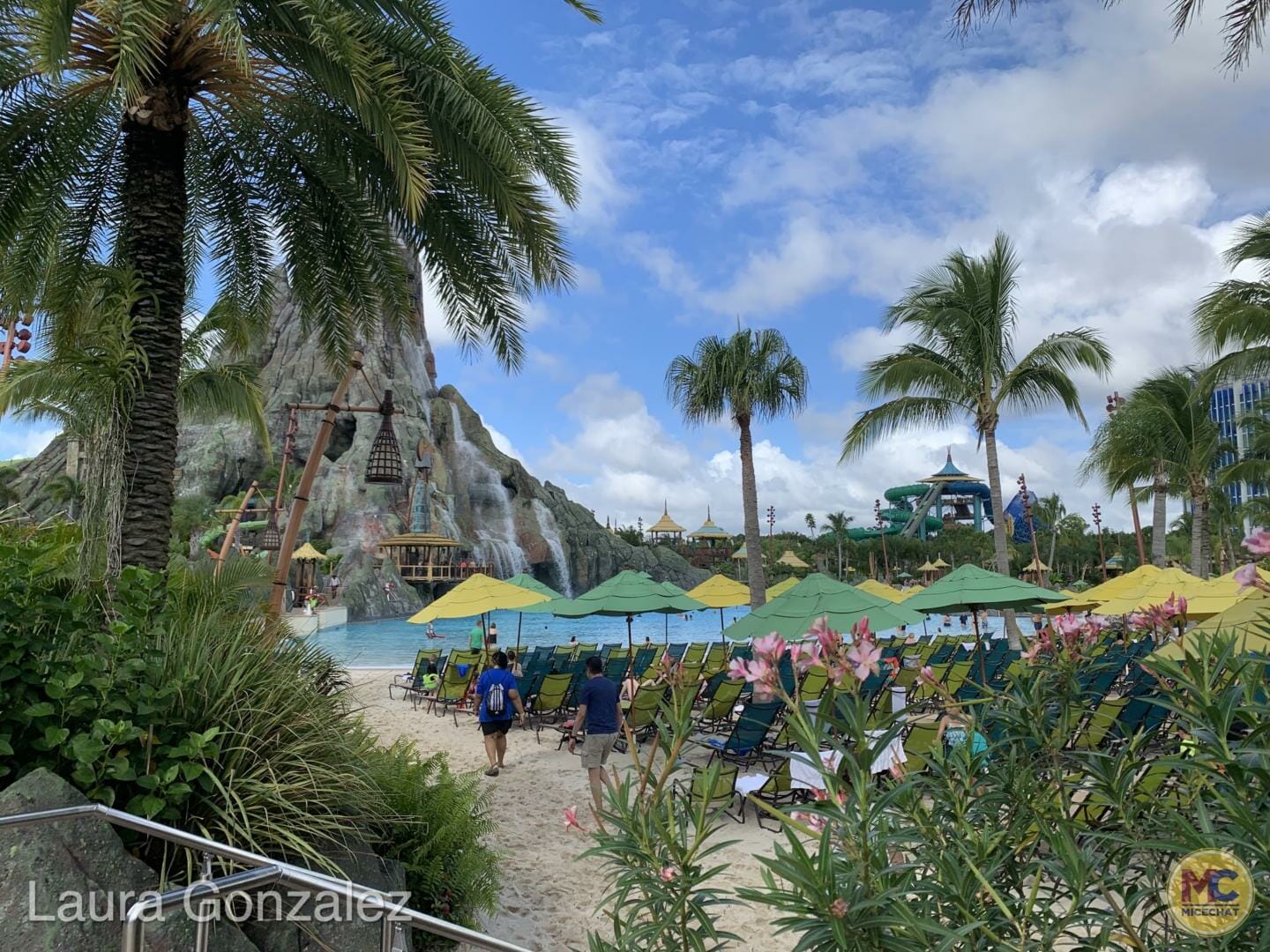 , Johnny&#8217;s First Trip to Universal’s Volcano Bay &#8211; A TapuTapu Adventure