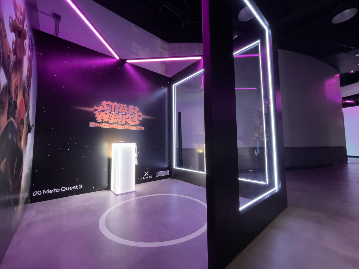 , Star Wars: Tales from the Galaxy&rsquo;s Edge Storms Disney Springs