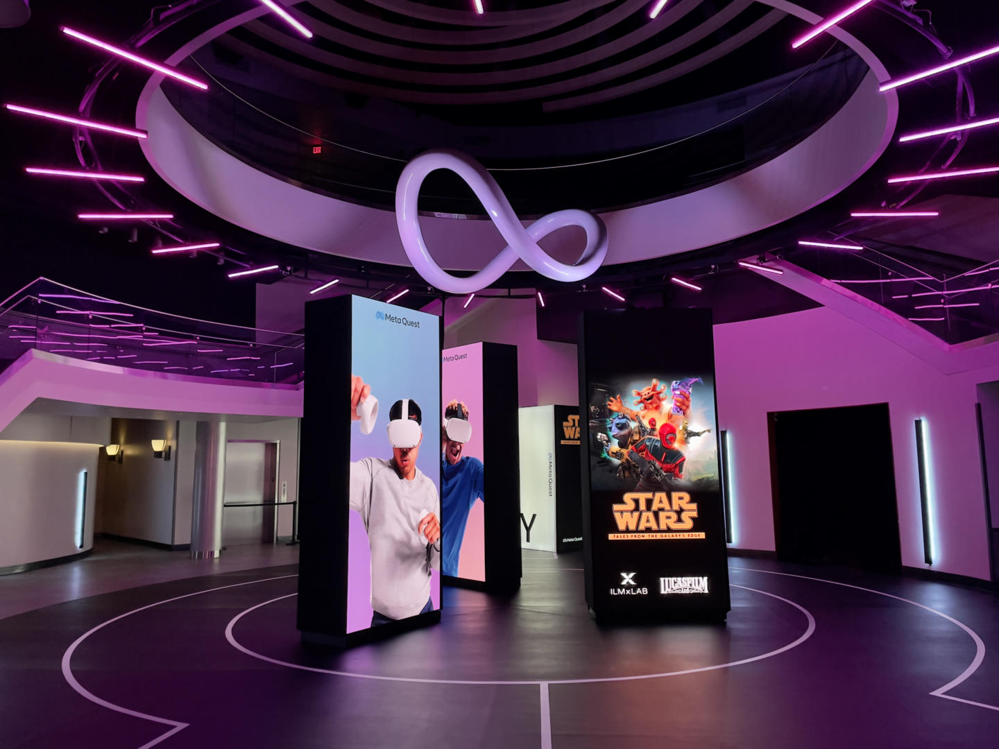 , Star Wars: Tales from the Galaxy&rsquo;s Edge Storms Disney Springs