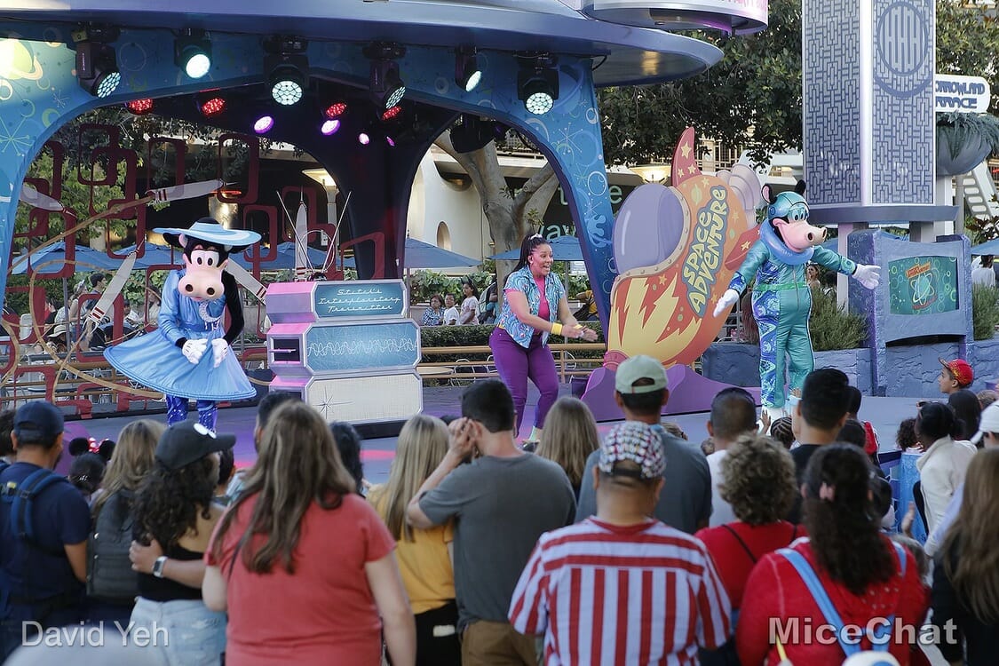 theme park holidays, Let&rsquo;s Talk About Fake Theme Park Holidays