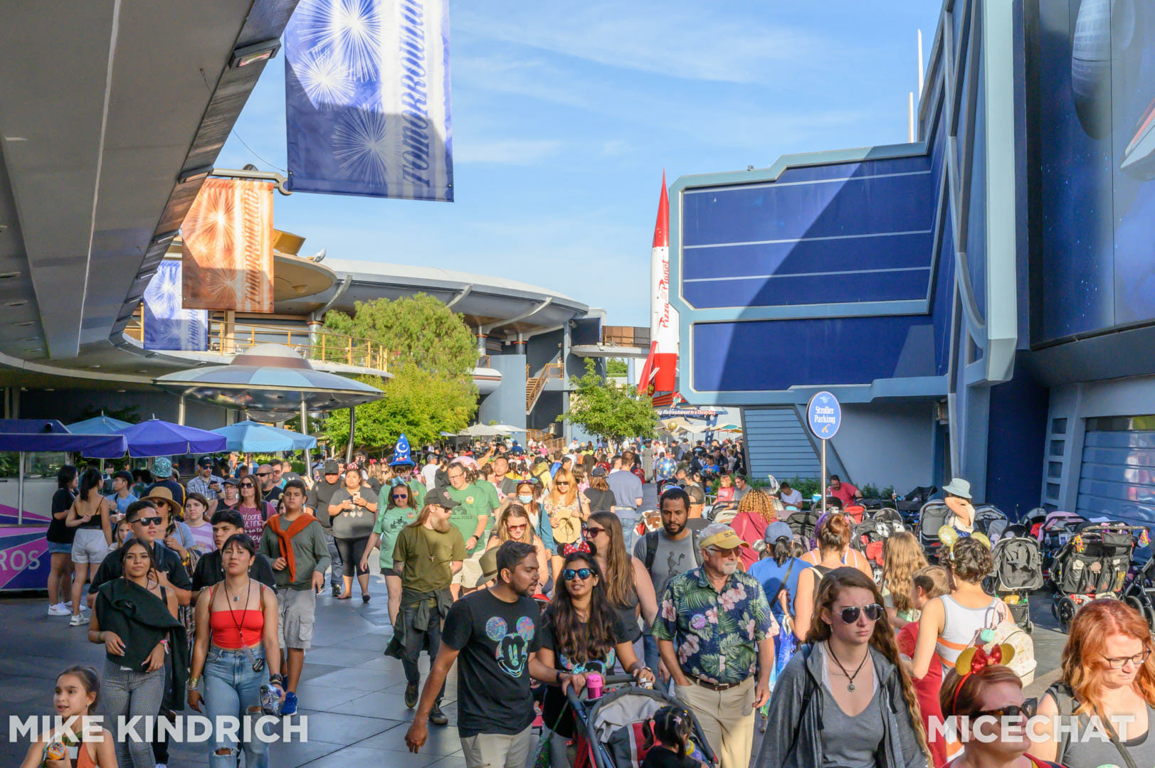 , Disneyland Update: New Views, Booking Up & Locking Out