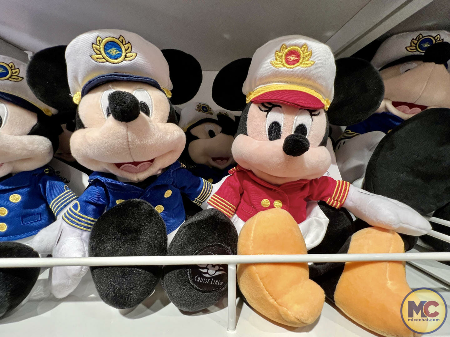 Disney Wish merchandise, New Treasures Aboard the Disney Wish: Shopping &#038; Merchandise Guide