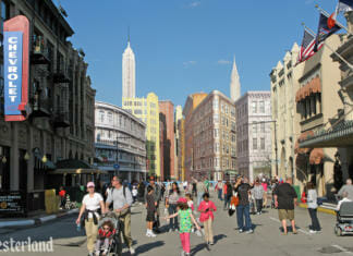 Streets of America / New York Street