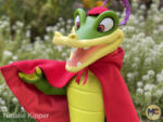 super7-disney-fantasia-supersize-ben-ali-gator-figure-review-close-up-with-accessories-micechat