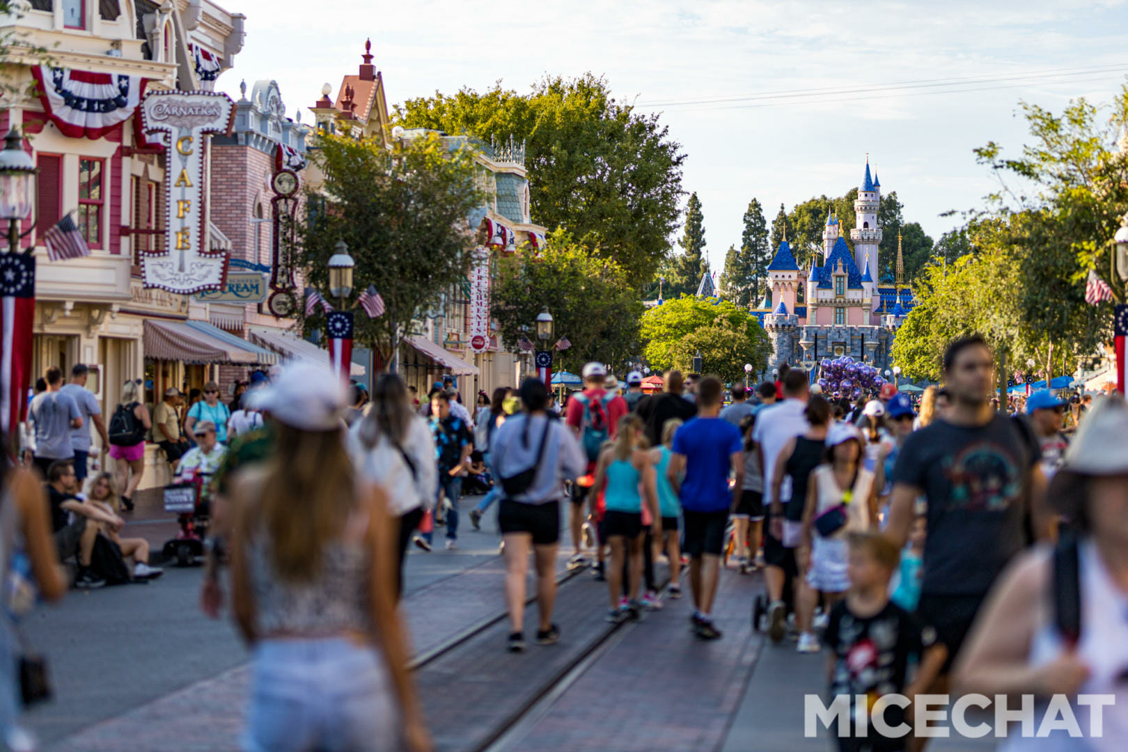 , Disneyland Update: Summer Flare and Halloween Scare