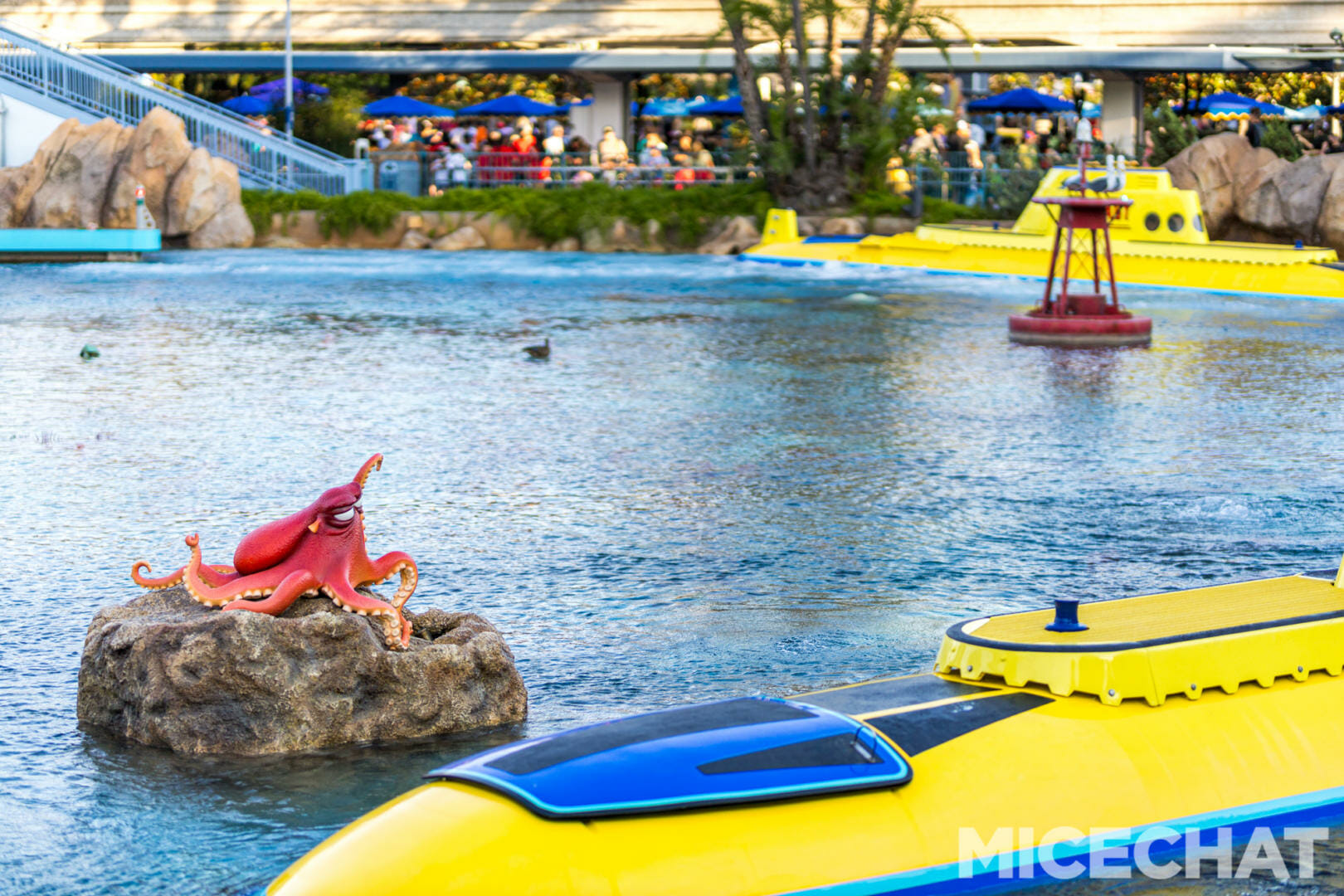 , Disneyland Update: Summer Flare and Halloween Scare