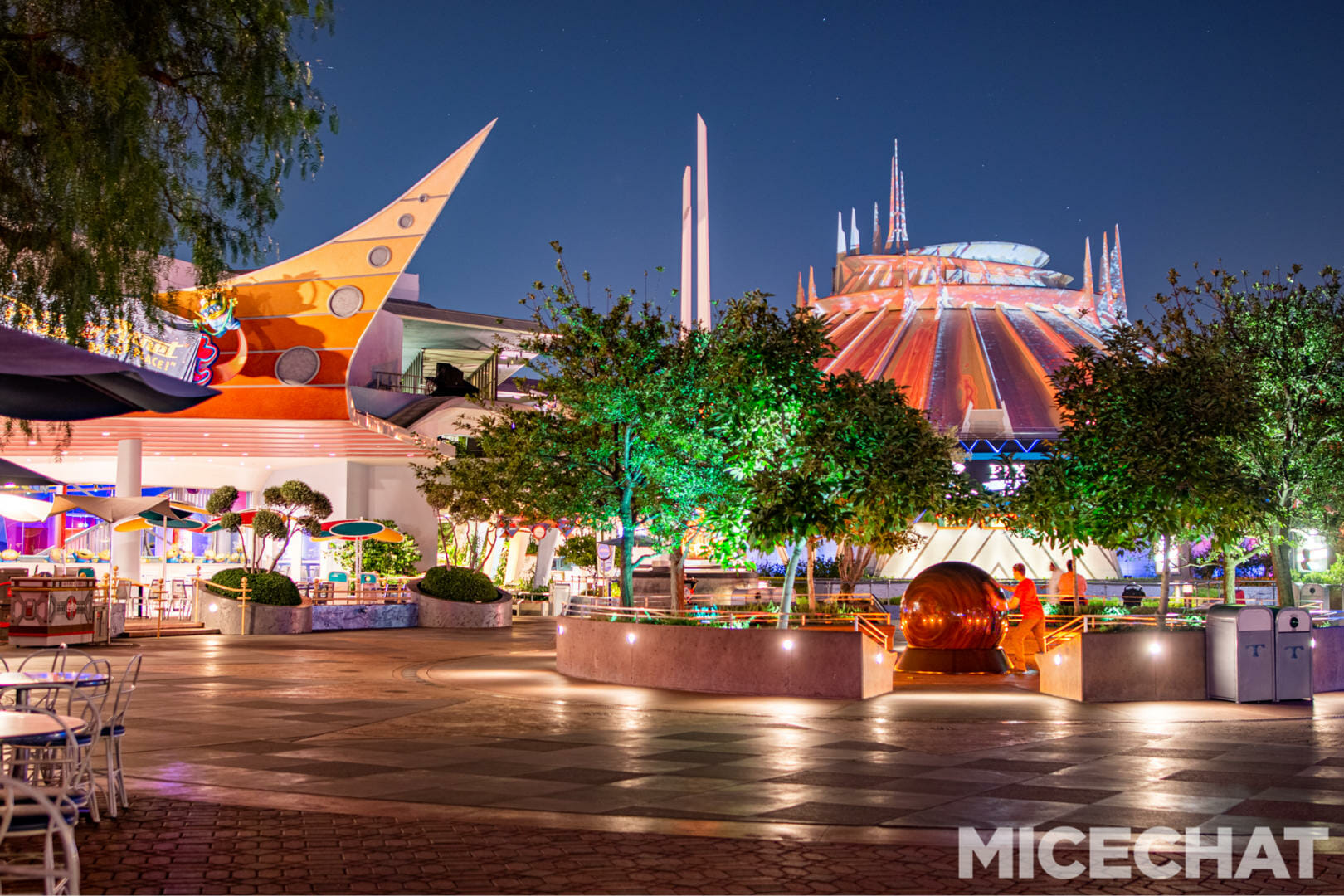 , Disneyland Update: Summer Flare and Halloween Scare