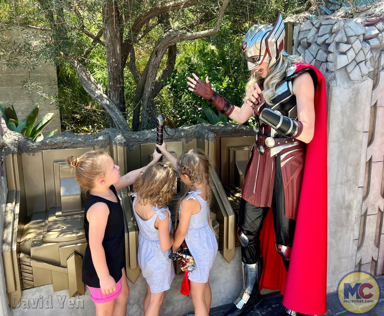 , Disneyland Update – Subs Surface, Crowd Hack & Hammer Time