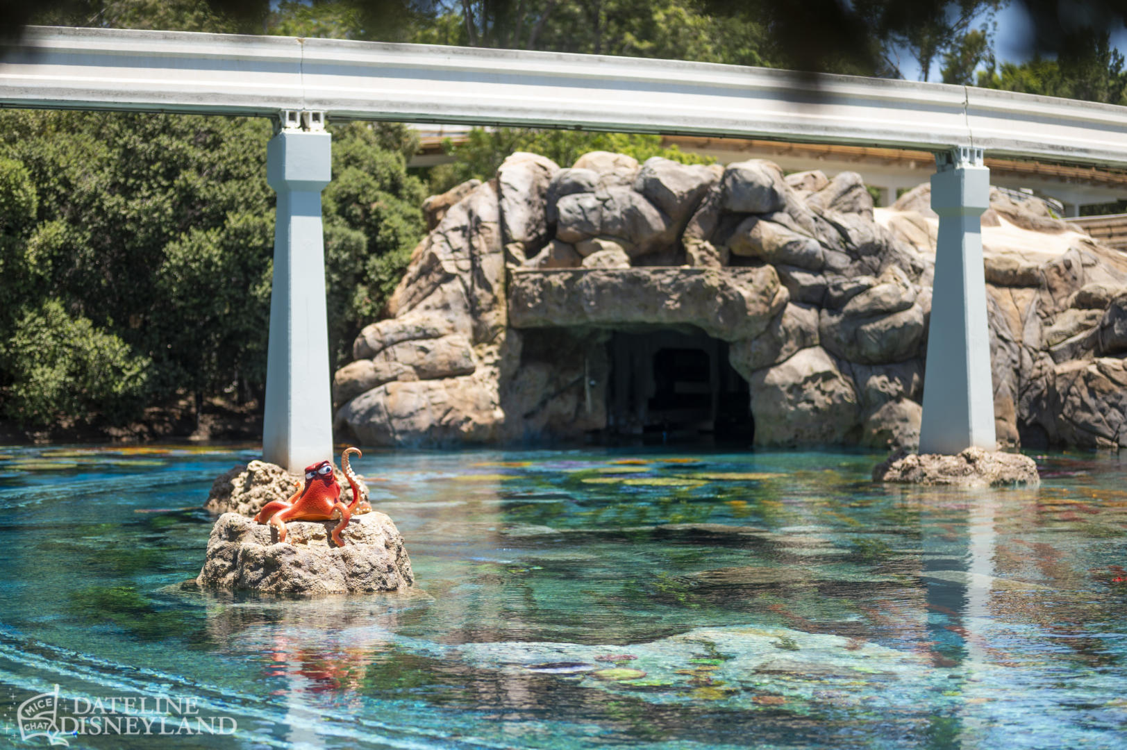 Disneyland, Dateline Disneyland: Pirates Return, Submarine Voyage Testing &#038; More!